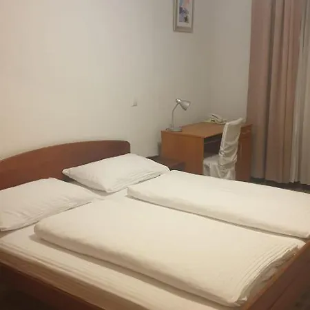 Knez Ξενοδοχείο Kupres (Canton 10)