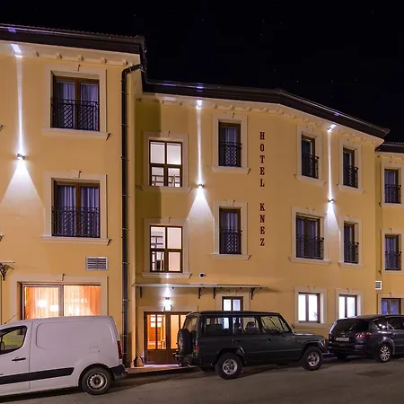 Hotel Knez