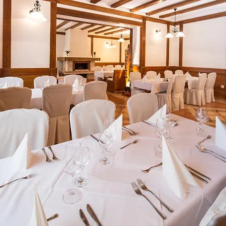 Knez Ξενοδοχείο 3*